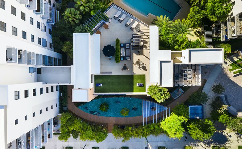 Sole At City Center Apartments, 499 Evernia Street, West Palm Beach, FL